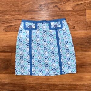 Willi Smith blue floral mini skirt with pockets and button details
